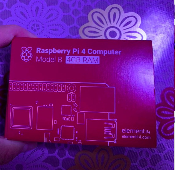 组装树莓派4B及安装系统